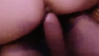 Amateur Latina with a huge ass gets fucked by big dick